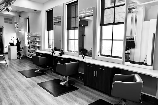 Peluquería y Estética a Domicilio - Sofía